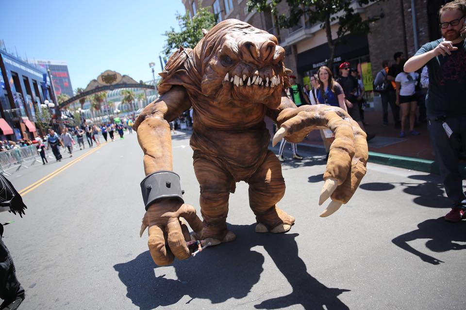 The Rancor stalks San Diego Comic Con. (Photo by Norman Chan at tested.com)