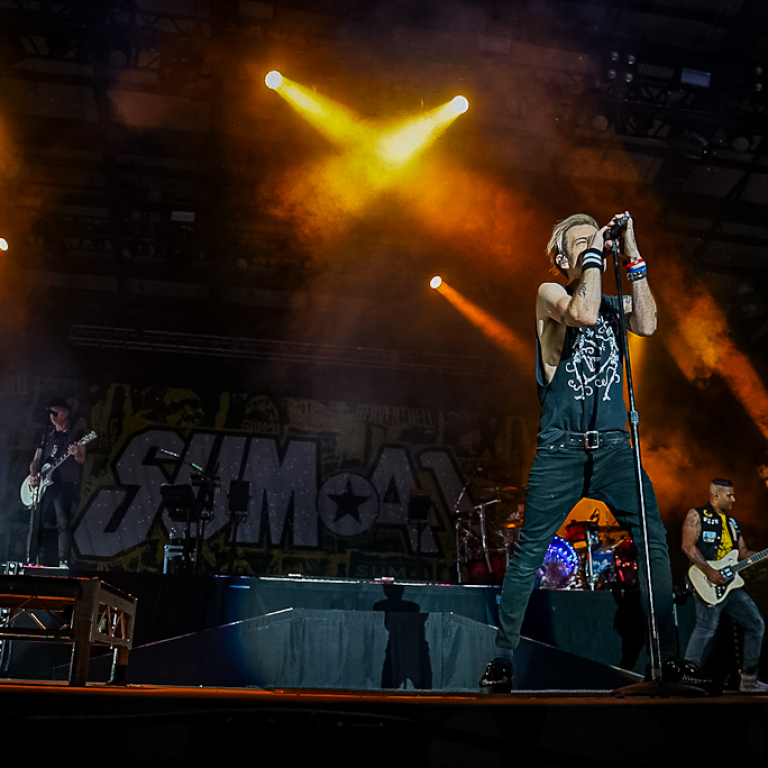 Sum 41 @ Skyla Credit Union Ampitheater