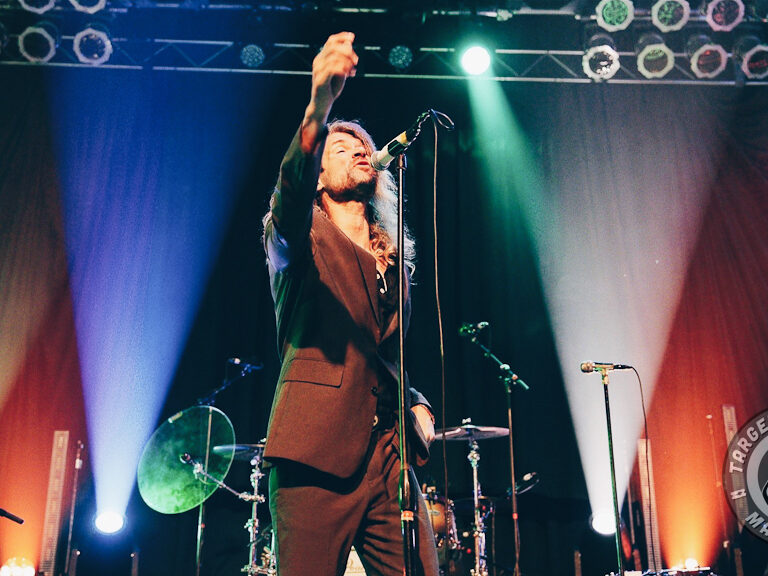 Taking Back Sunday